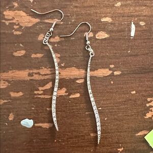 Graduated Size Snake Like Long Rhinestone Earrings 80’s